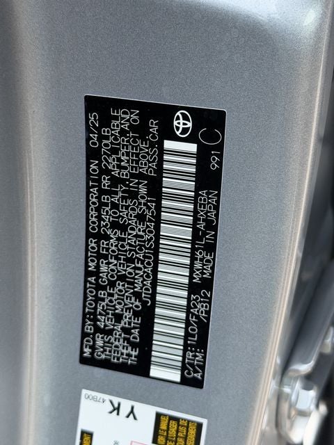 2025 Toyota Prius Plug-In Hybrid SE