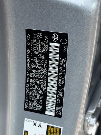 2025 Toyota Prius Plug-In Hybrid SE