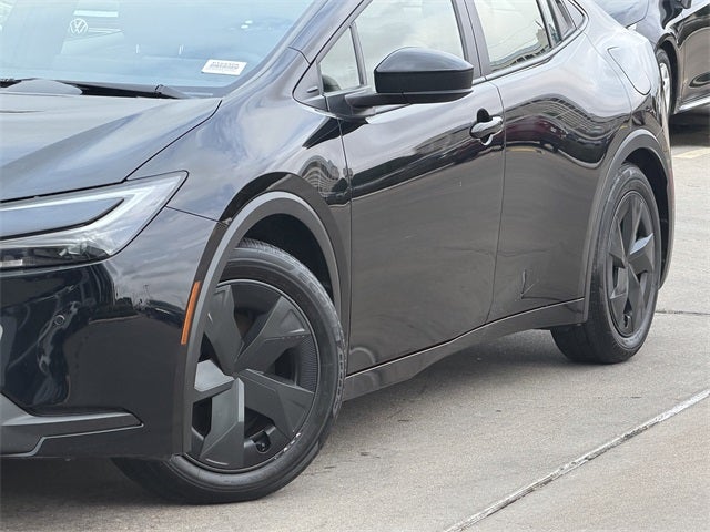 2025 Toyota Prius Plug-In Hybrid SE