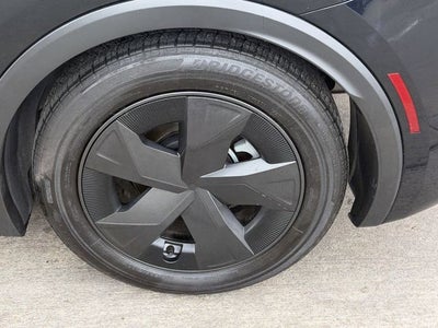 2025 Toyota Prius Plug-In Hybrid SE