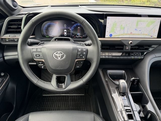 2026 Toyota Crown Platinum