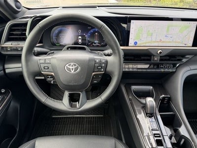2026 Toyota Crown Platinum
