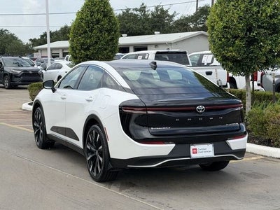 2026 Toyota Crown Platinum