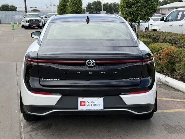 2026 Toyota Crown Platinum