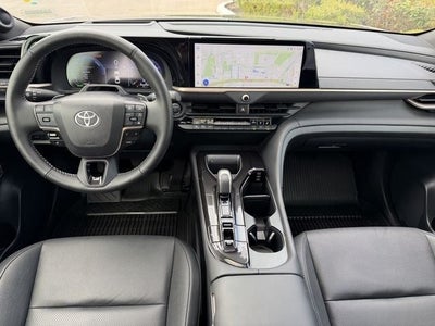 2026 Toyota Crown Platinum