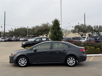 2025 Toyota Corolla Hybrid LE