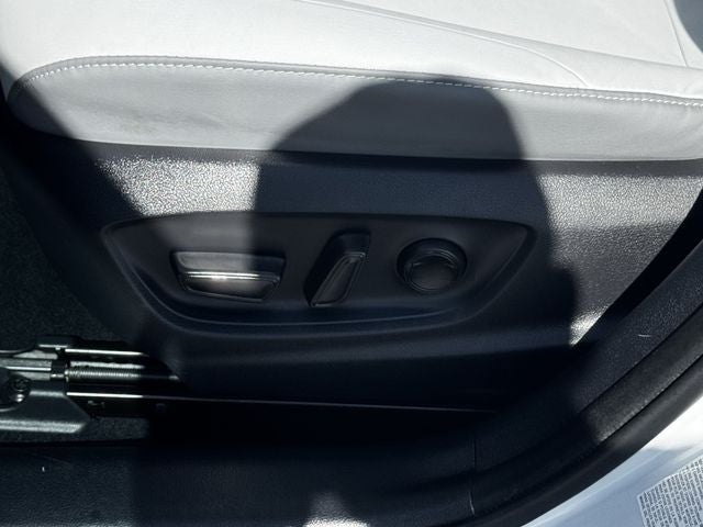 2022 Toyota Prius Prime XLE