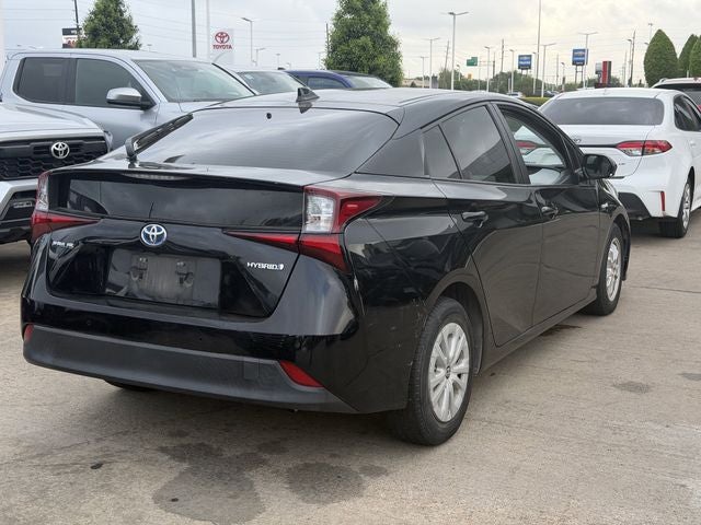 2019 Toyota Prius LE