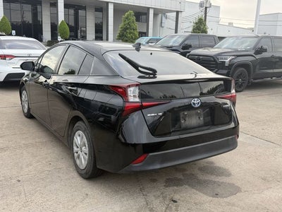 2019 Toyota Prius LE