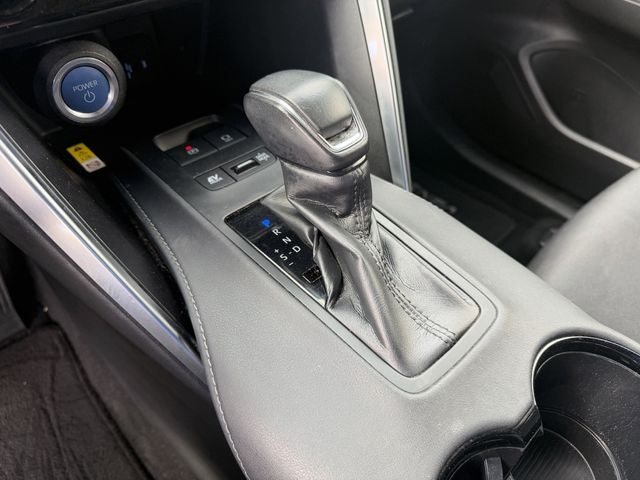 2022 Toyota Venza LE