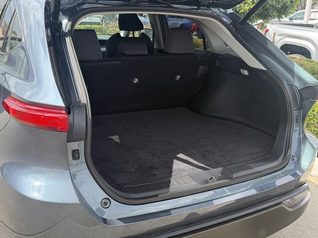 2022 Toyota Venza LE