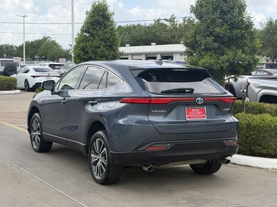 2022 Toyota Venza LE