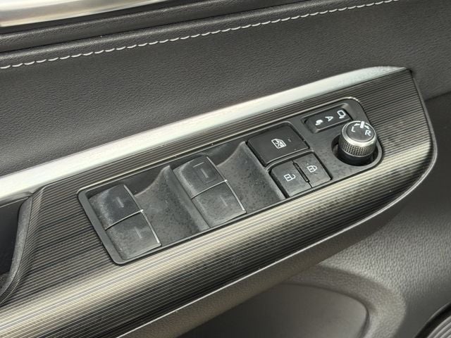 2024 Toyota Venza 26