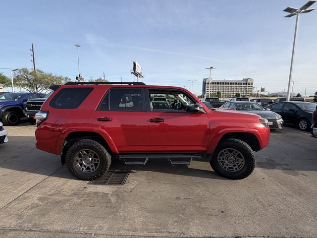 2020 Toyota 4Runner Venture