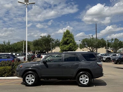 2024 Toyota 4Runner SR5