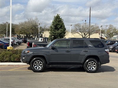 2024 Toyota 4Runner TRD Off-Road