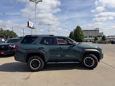 2025 Toyota 4Runner TRD Off-Road