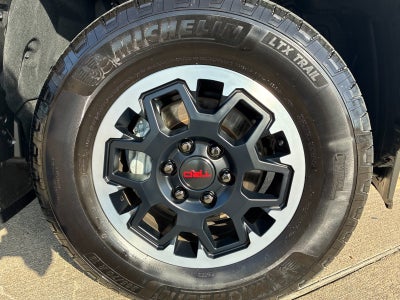 2025 Toyota 4Runner TRD Off Road