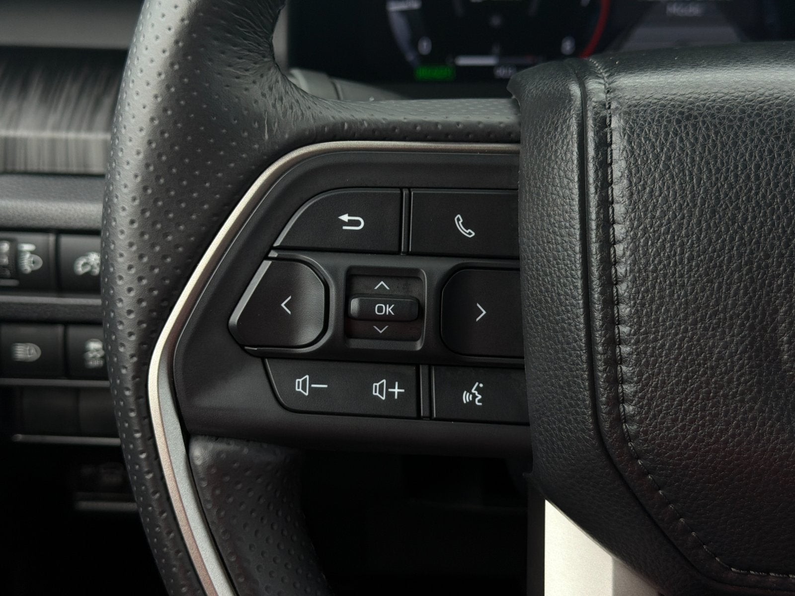 2026 Toyota 4Runner i-FORCE MAX Hybrid Platinum