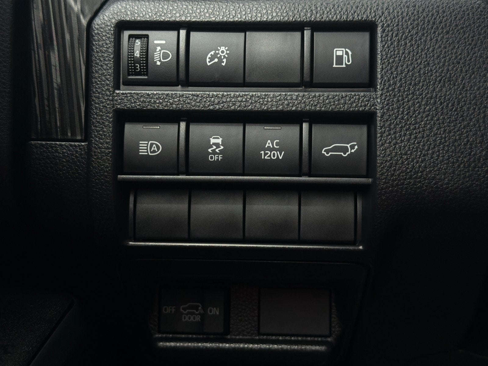 2026 Toyota 4Runner i-FORCE MAX Hybrid Platinum