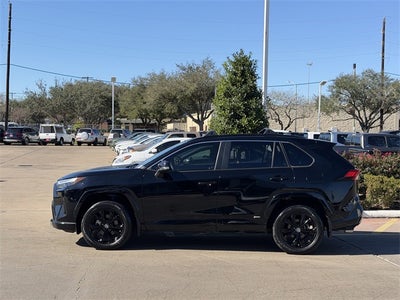 2023 Toyota RAV4 Hybrid SE