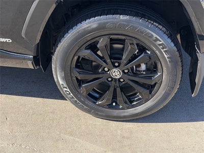 2023 Toyota RAV4 Hybrid SE