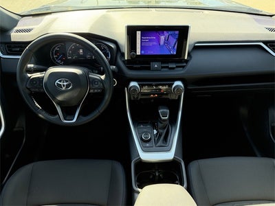 2023 Toyota RAV4 Hybrid SE