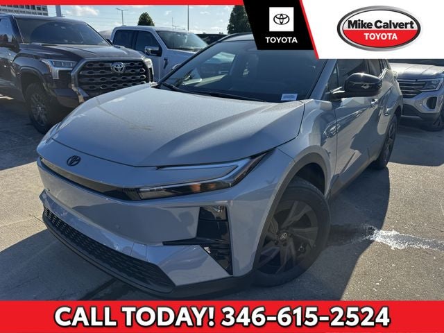 2026 Toyota C-HR SE AWD's photo