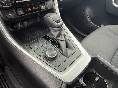 2025 Toyota RAV4 Plug-In Hybrid SE