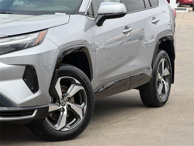 2025 Toyota RAV4 Plug-In Hybrid SE