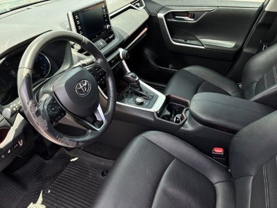 2020 Toyota RAV4 Limited