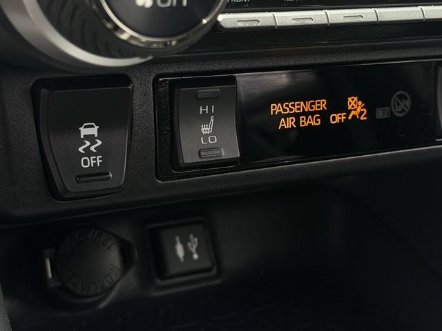 2019 Toyota RAV4 Hybrid XSE