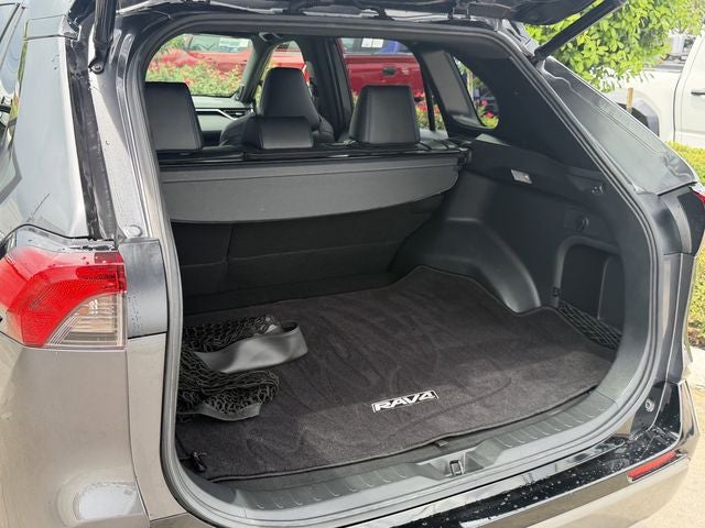 2019 Toyota RAV4 Hybrid XSE