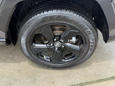 2019 Toyota RAV4 Hybrid XSE