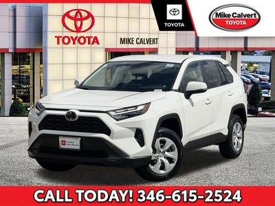 2025 Toyota RAV4 LE