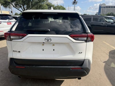 2025 Toyota RAV4 LE