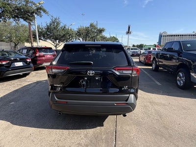 2025 Toyota RAV4 Hybrid LE