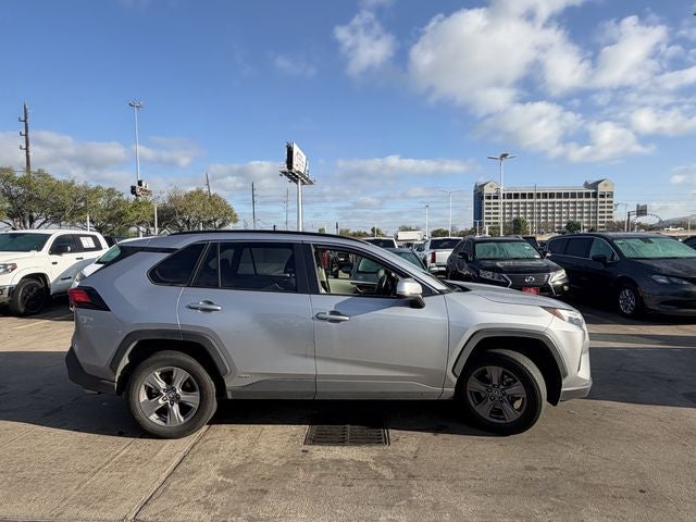 2023 Toyota RAV4 Hybrid XLE