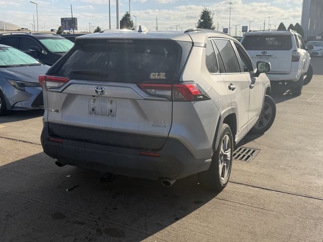 2023 Toyota RAV4 Hybrid XLE