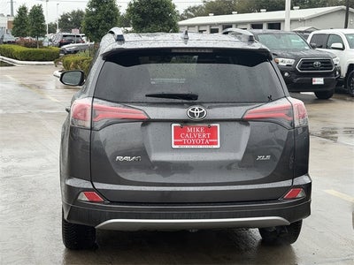 2017 Toyota RAV4 XLE