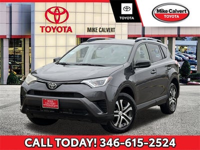 2017 Toyota RAV4 LE