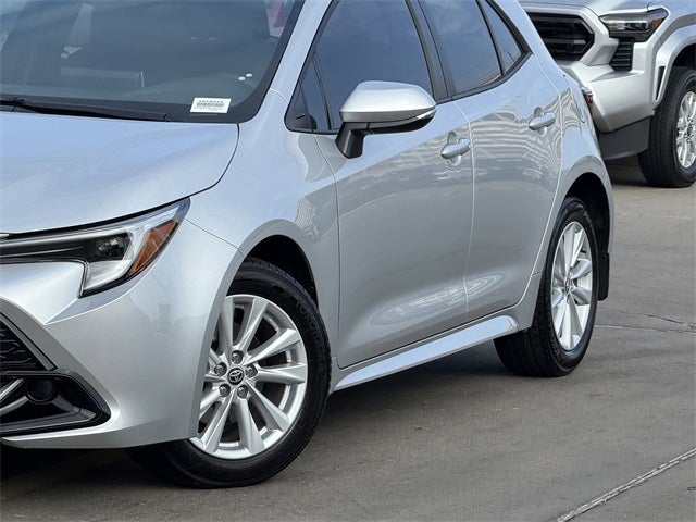 2025 Toyota Corolla Hatchback SE