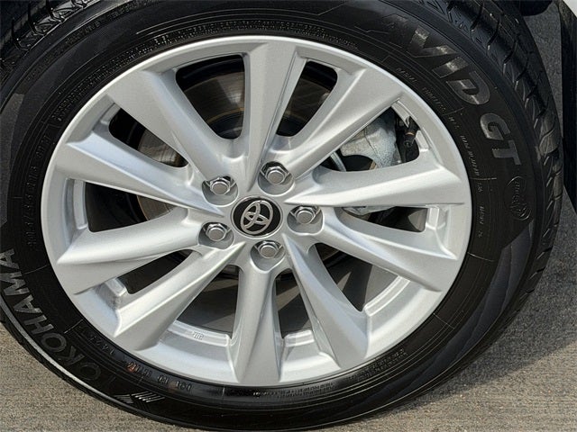 2025 Toyota Corolla Hatchback SE