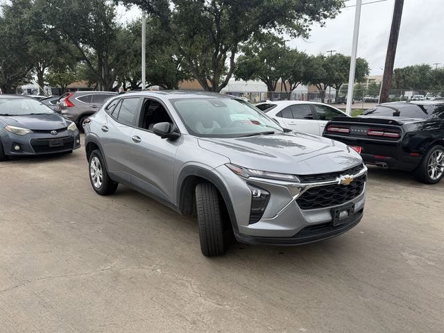 2025 Chevrolet Trax LS