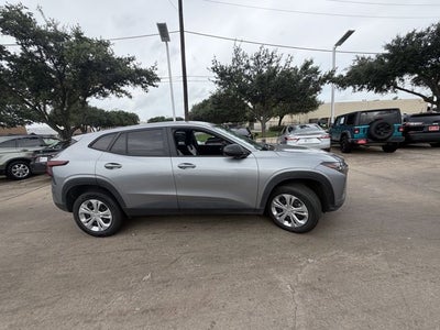 2025 Chevrolet Trax LS