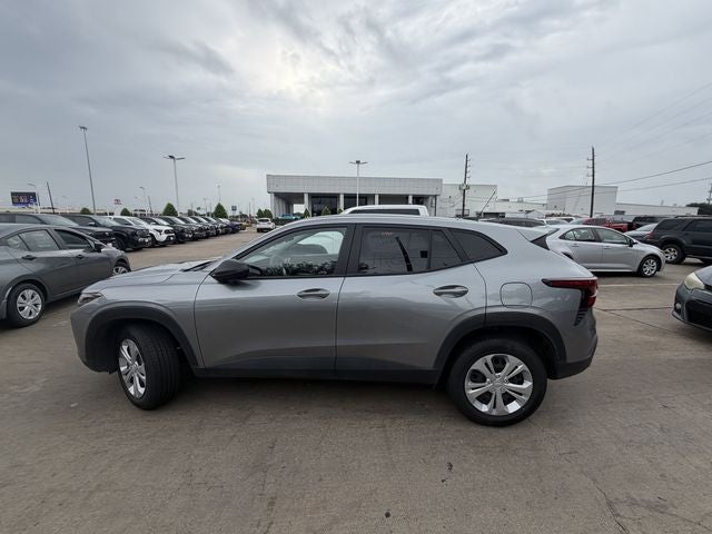 2025 Chevrolet Trax LS