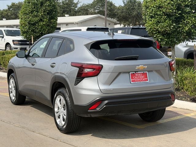 2025 Chevrolet Trax LS