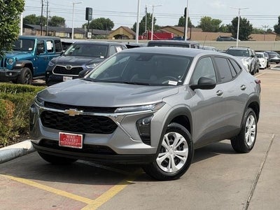 2025 Chevrolet Trax LS