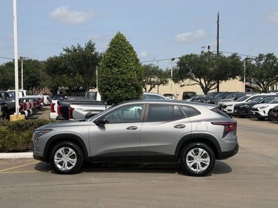 2025 Chevrolet Trax LS