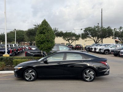 2025 Hyundai Elantra SEL Convenience